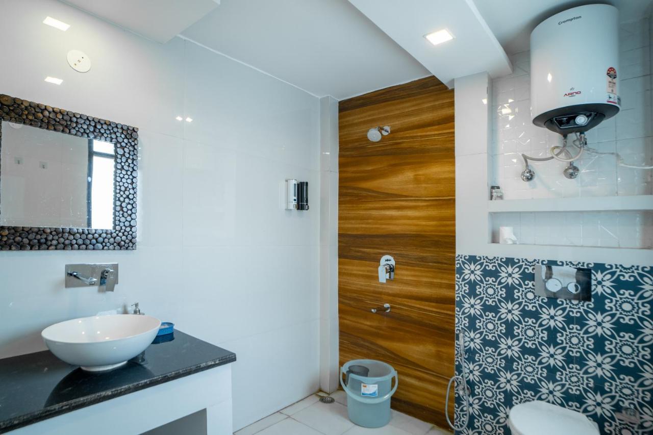 Flxho Uno - Serviced Apartment & Rooms - Golf Course Road Gurgaon Buitenkant foto